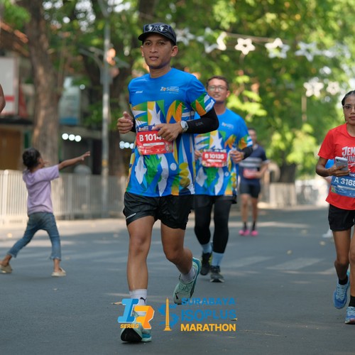Race photo from SURABAYA ISOPLUS MARATHON 2026