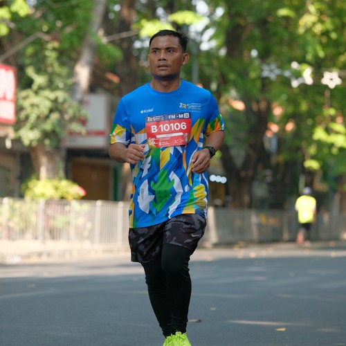 Race photo from SURABAYA ISOPLUS MARATHON 2026