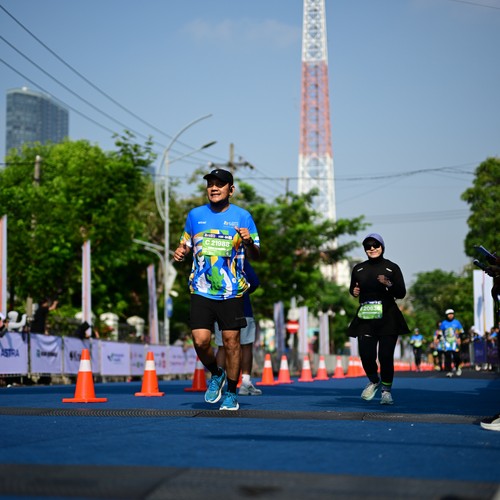 Race photo from SURABAYA ISOPLUS MARATHON 2026