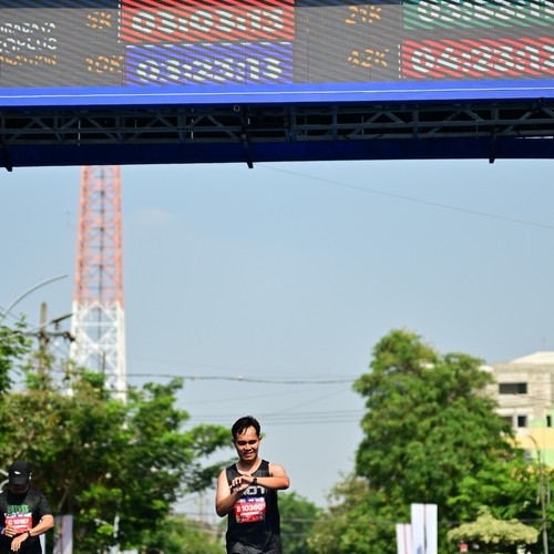 Race photo from SURABAYA ISOPLUS MARATHON 2026