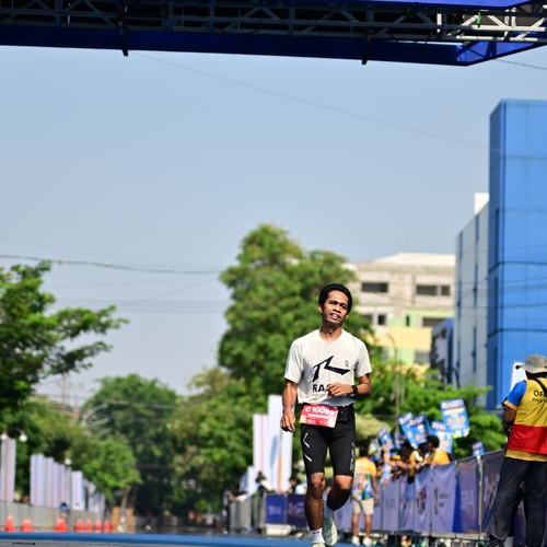Race photo from SURABAYA ISOPLUS MARATHON 2026