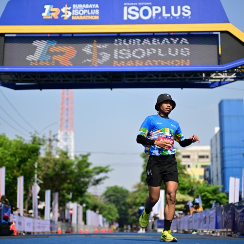 Race photo from SURABAYA ISOPLUS MARATHON 2026