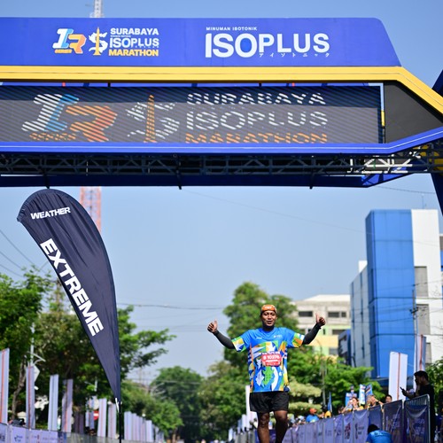 Race photo from SURABAYA ISOPLUS MARATHON 2026
