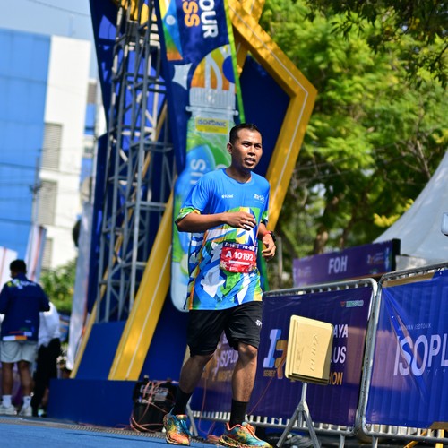 Race photo from SURABAYA ISOPLUS MARATHON 2026