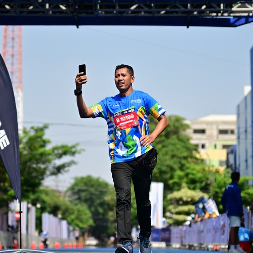 Race photo from SURABAYA ISOPLUS MARATHON 2026