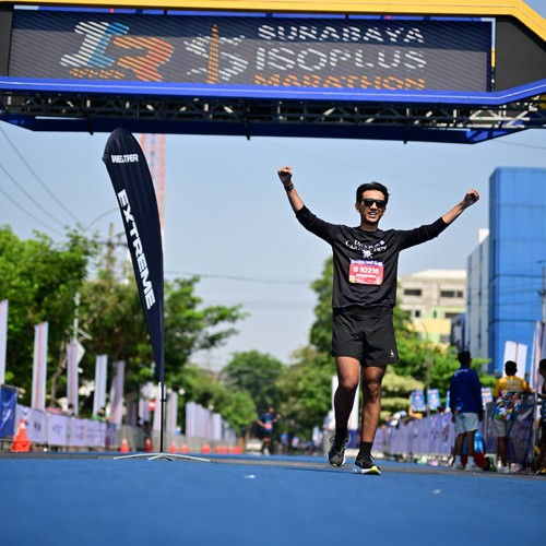 Race photo from SURABAYA ISOPLUS MARATHON 2026