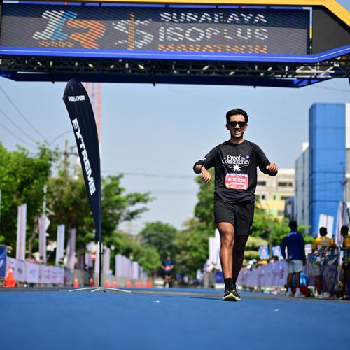 Race photo from SURABAYA ISOPLUS MARATHON 2026