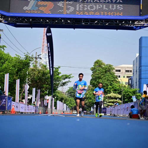Race photo from SURABAYA ISOPLUS MARATHON 2026