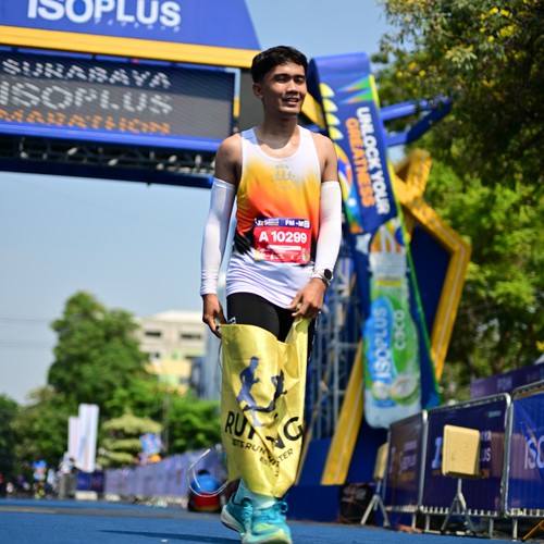 Race photo from SURABAYA ISOPLUS MARATHON 2026