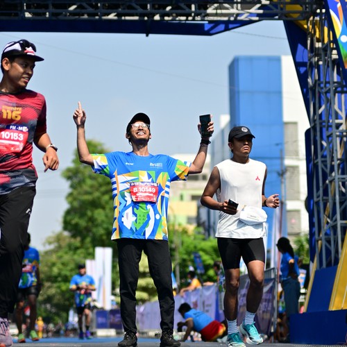 Race photo from SURABAYA ISOPLUS MARATHON 2026