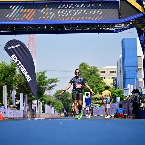 Race photo from SURABAYA ISOPLUS MARATHON 2026