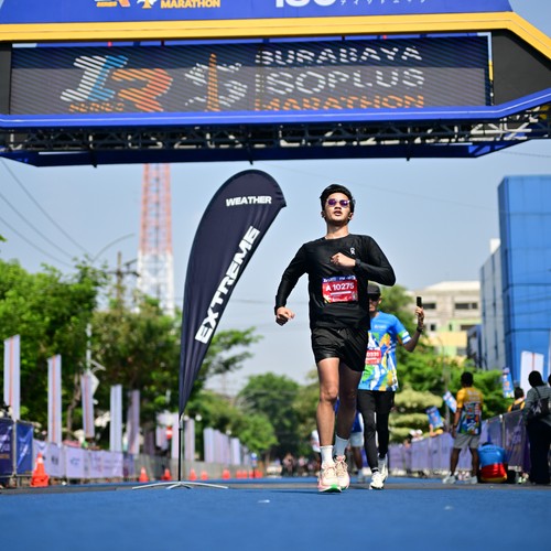 Race photo from SURABAYA ISOPLUS MARATHON 2026