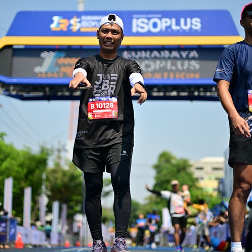 Race photo from SURABAYA ISOPLUS MARATHON 2026