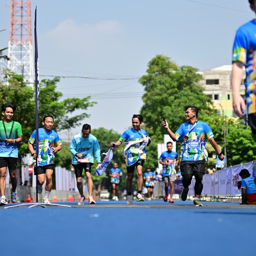 Race photo from SURABAYA ISOPLUS MARATHON 2026