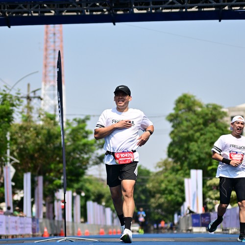 Race photo from SURABAYA ISOPLUS MARATHON 2026