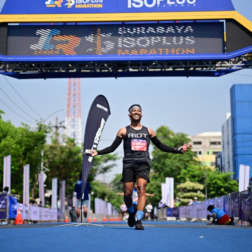 Race photo from SURABAYA ISOPLUS MARATHON 2026