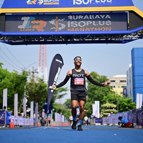 Race photo from SURABAYA ISOPLUS MARATHON 2026