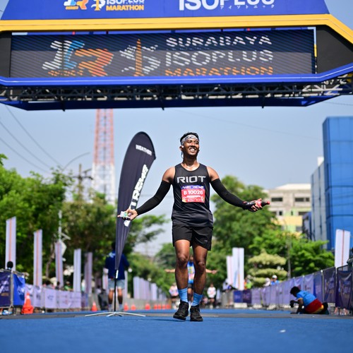 Race photo from SURABAYA ISOPLUS MARATHON 2026