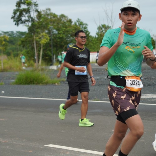 Race photo from ARUTMIN BORNEO RUN 2025