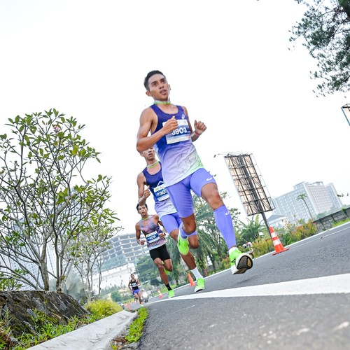 Race photo from BOGORUN 2026