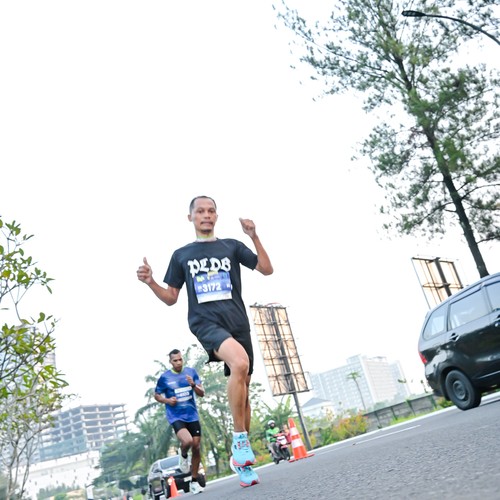 Race photo from BOGORUN 2026