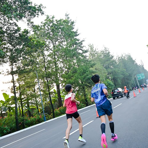 Race photo from BOGORUN 2026