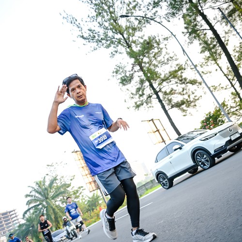 Race photo from BOGORUN 2026