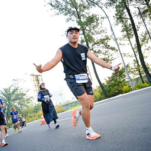 Race photo from BOGORUN 2026
