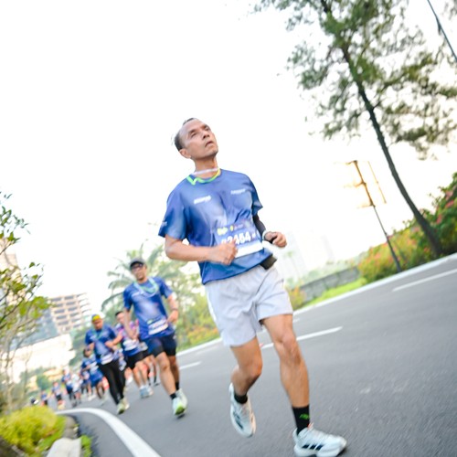 Race photo from BOGORUN 2026