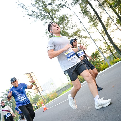 Race photo from BOGORUN 2026