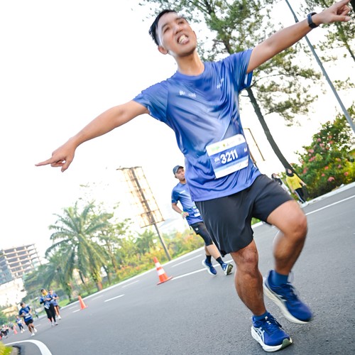 Race photo from BOGORUN 2026