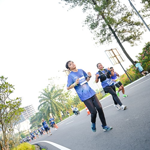 Race photo from BOGORUN 2026