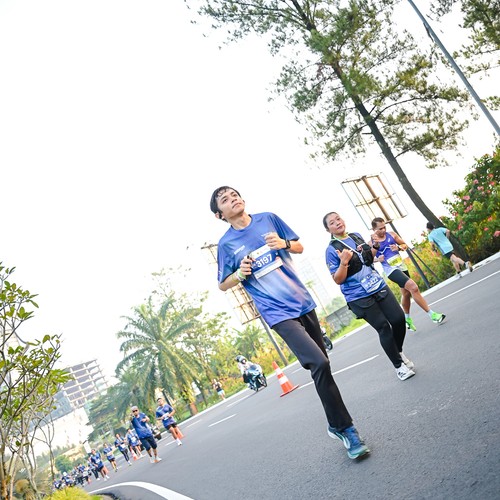 Race photo from BOGORUN 2026