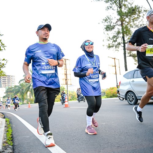 Race photo from BOGORUN 2026