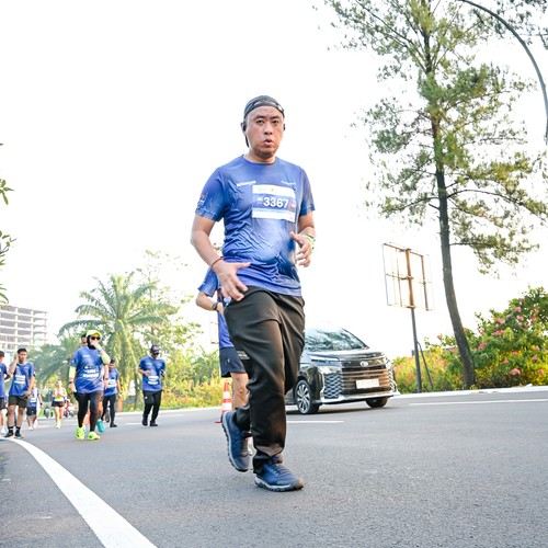Race photo from BOGORUN 2026