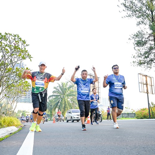 Race photo from BOGORUN 2026