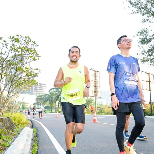 Race photo from BOGORUN 2026
