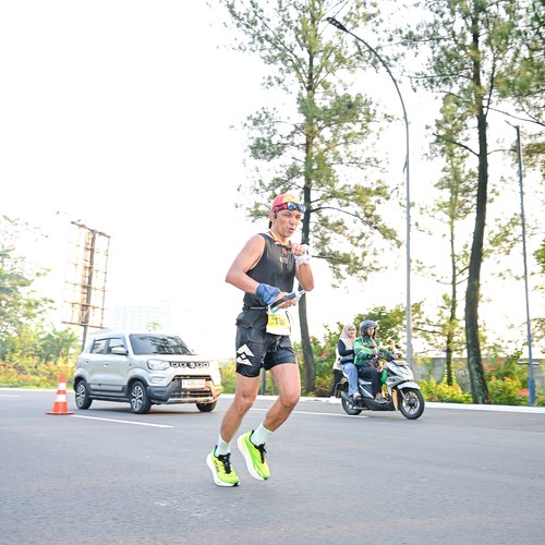 Race photo from BOGORUN 2026