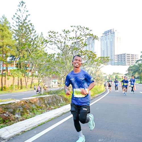 Race photo from BOGORUN 2026