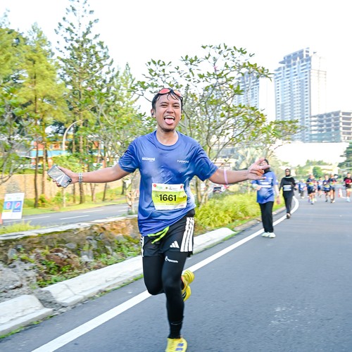 Race photo from BOGORUN 2026