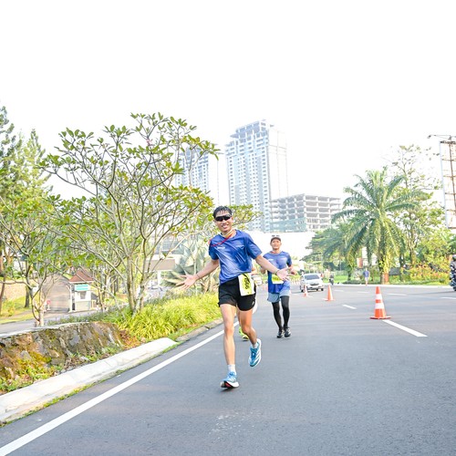 Race photo from BOGORUN 2026