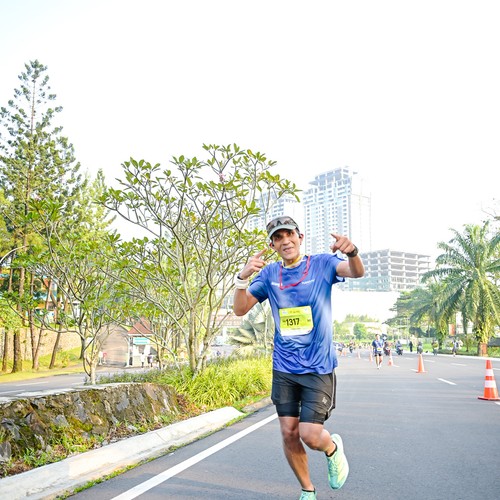 Race photo from BOGORUN 2026