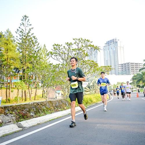 Race photo from BOGORUN 2026