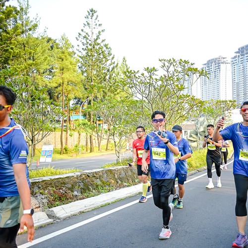 Race photo from BOGORUN 2026