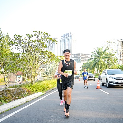 Race photo from BOGORUN 2026
