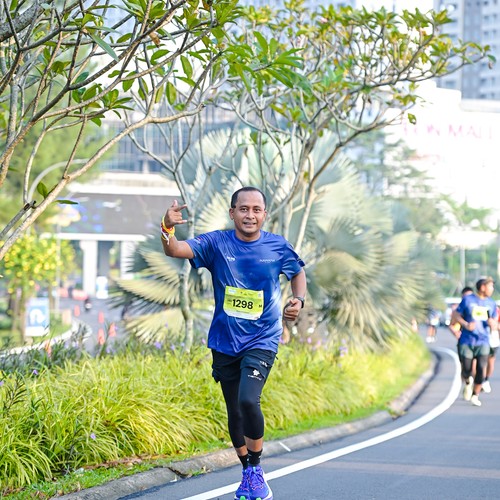 Race photo from BOGORUN 2026