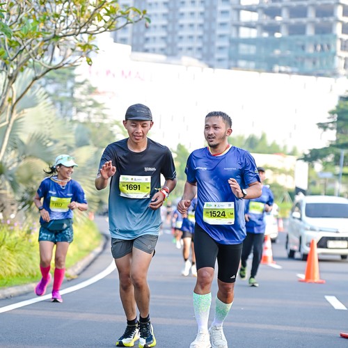 Race photo from BOGORUN 2026