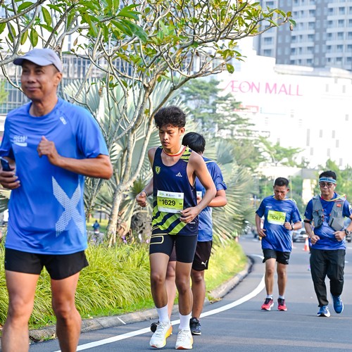Race photo from BOGORUN 2026