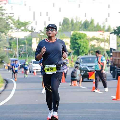 Race photo from BOGORUN 2026