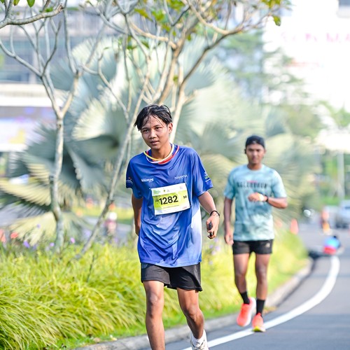 Race photo from BOGORUN 2026